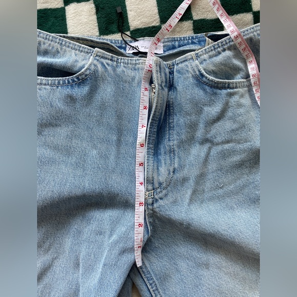 Zara mid rise flare jeans - Picture 5 of 6